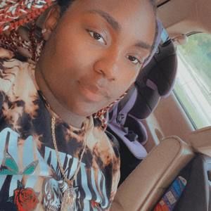 Meet your Posher, Iyana